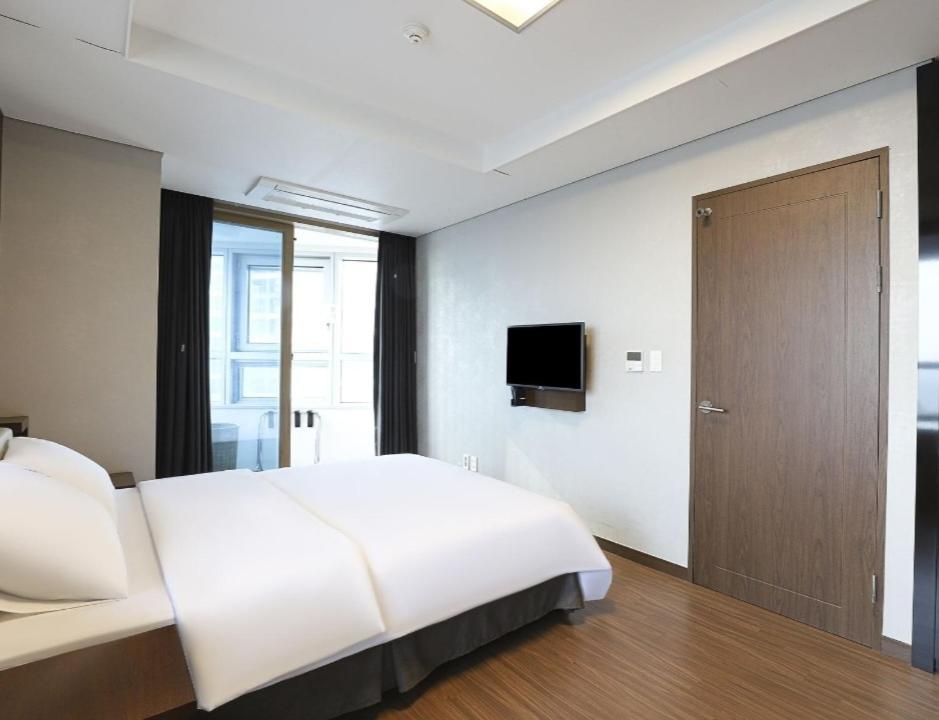 Haeundae Wide Ocean View & Residence Busan Exteriör bild