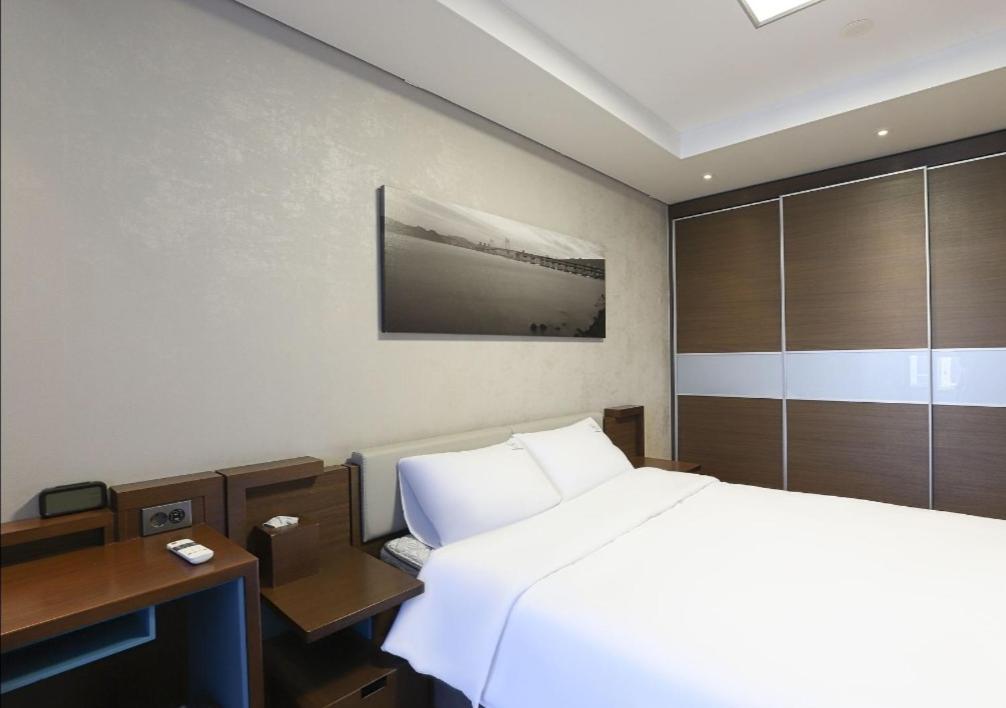 Haeundae Wide Ocean View & Residence Busan Exteriör bild