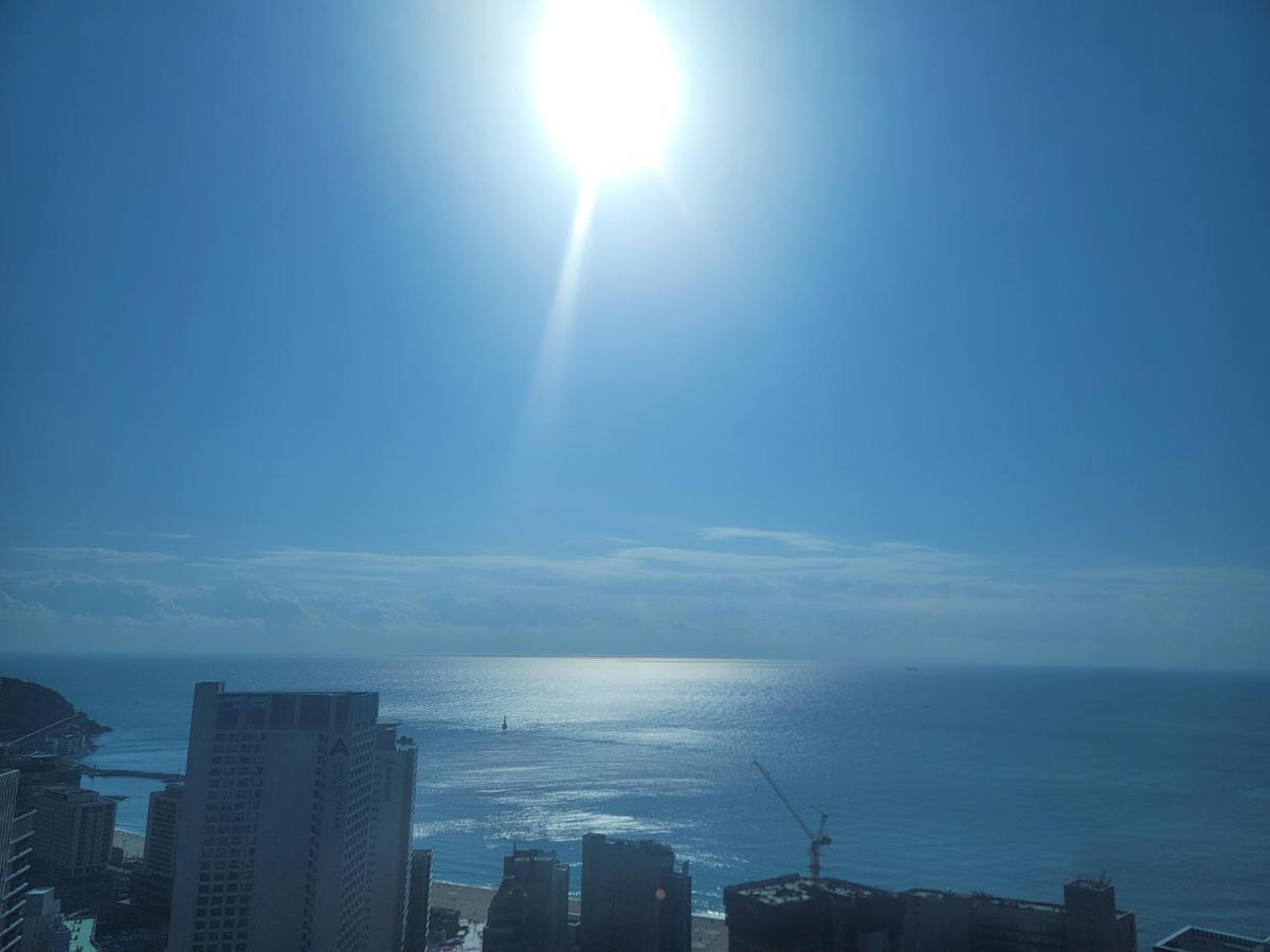 Haeundae Wide Ocean View & Residence Busan Exteriör bild