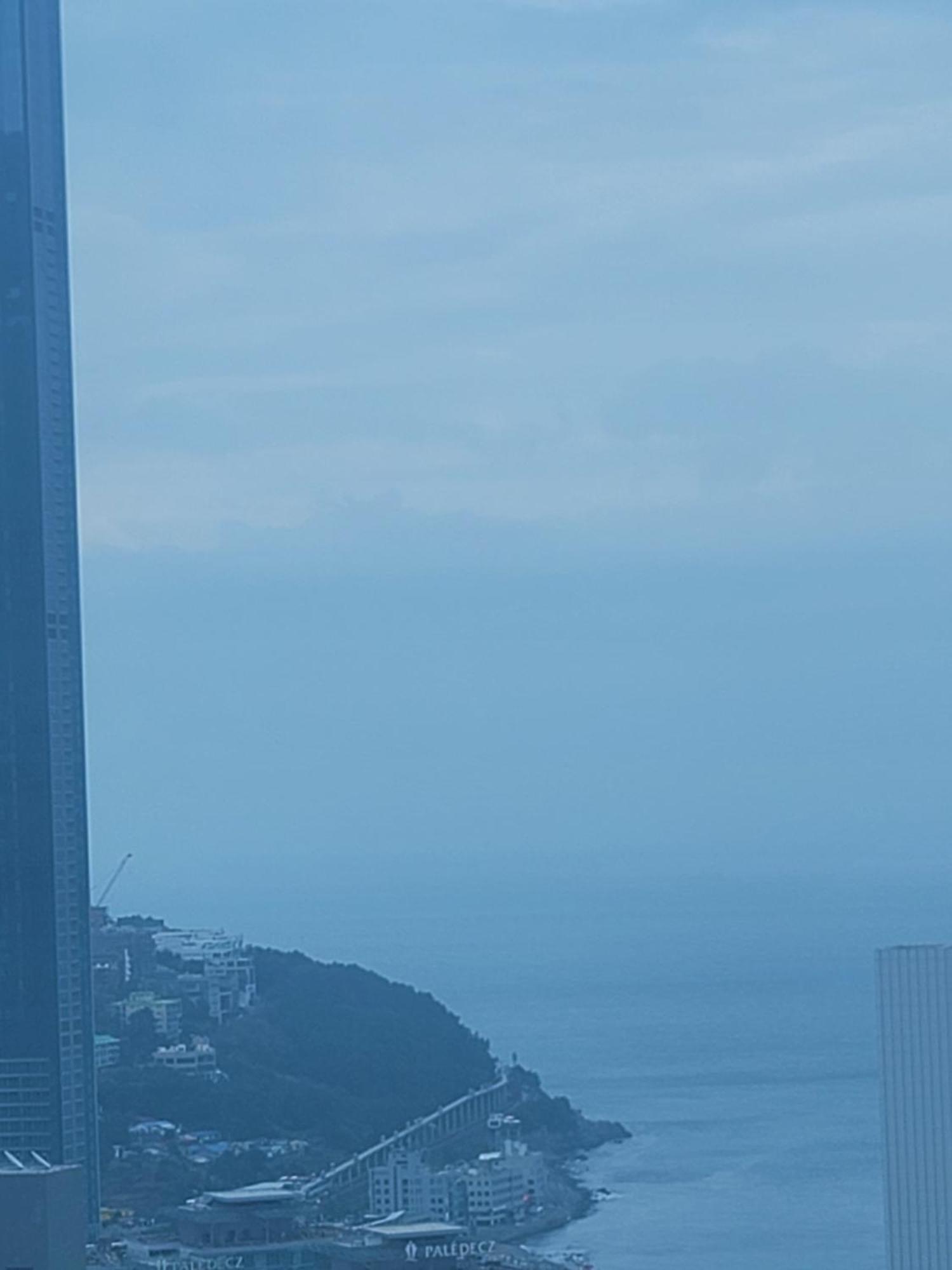 Haeundae Wide Ocean View & Residence Busan Exteriör bild