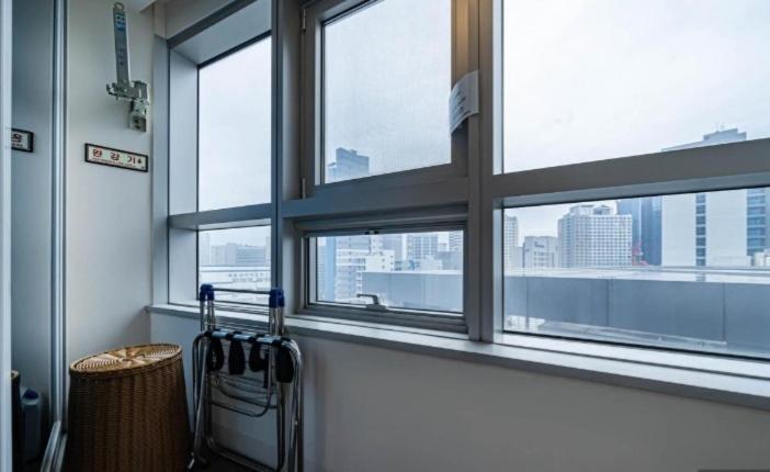 Haeundae Wide Ocean View & Residence Busan Exteriör bild